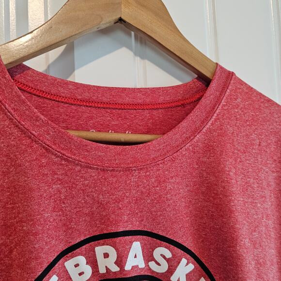 Nebraska Huskers T-Shirt Men 2XL Red Captivating College NCAA NEB Football - Picture 6 of 10